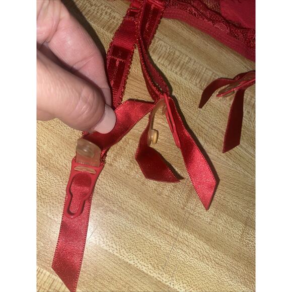 VICTORIA’S SECRET Red Lace Garter Thong Skirt Panties Sz Small - Picture 4 of 8